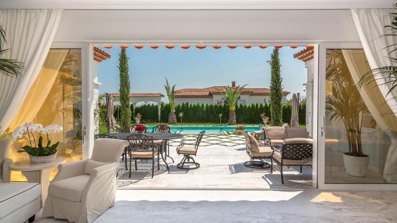 Eden Park Luxury Villas Napospart Kültér fotó
