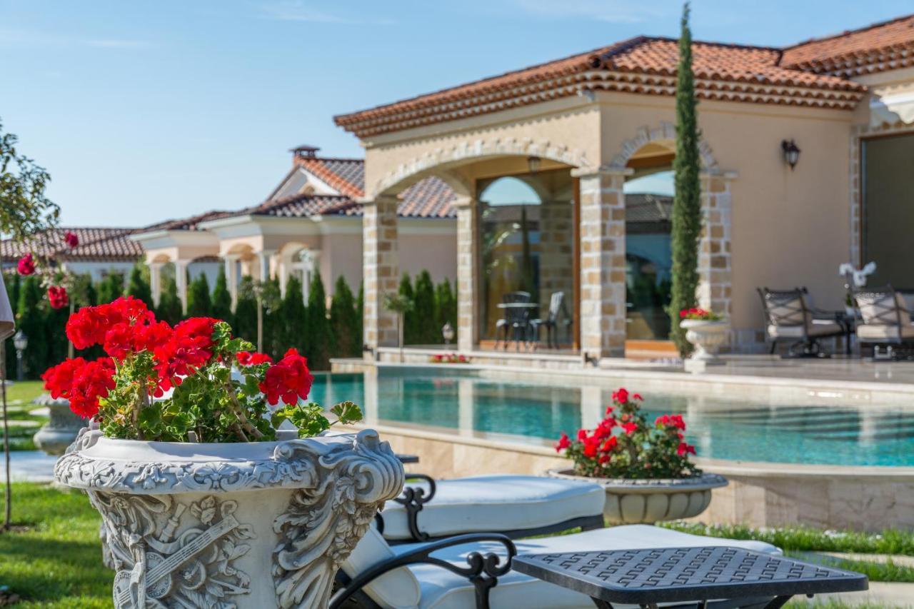 Eden Park Luxury Villas Napospart Kültér fotó
