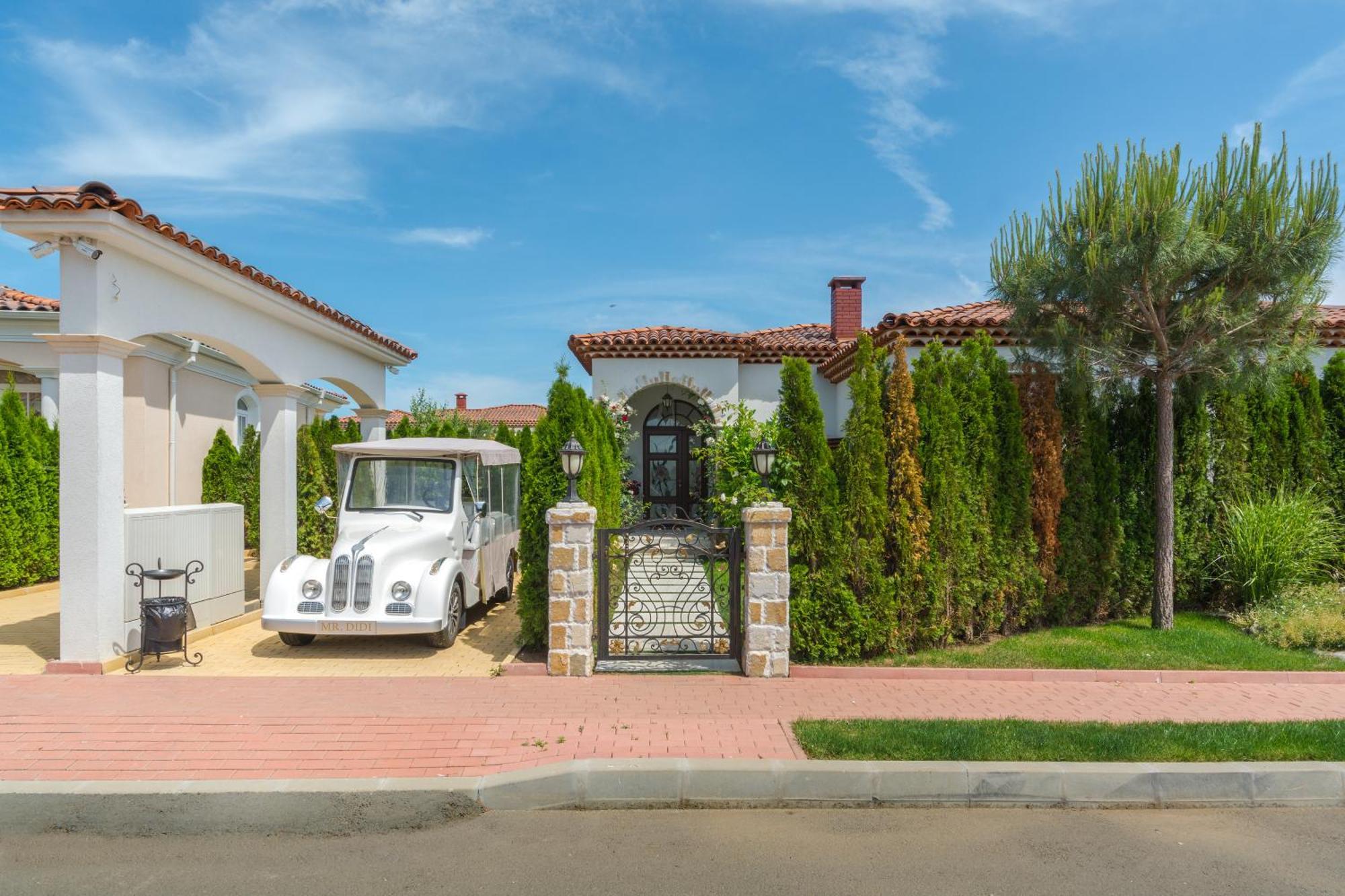 Eden Park Luxury Villas Napospart Kültér fotó